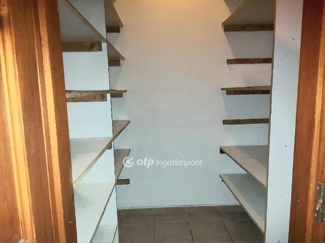 Eladó ház Kecskemét 228 nm