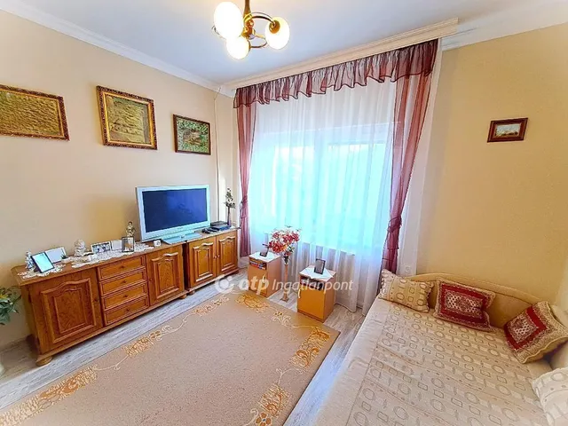Eladó ház Szolnok 86 nm