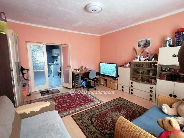Eladó ház Szolnok 73 nm