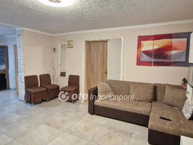Eladó ház Cegléd 118 nm