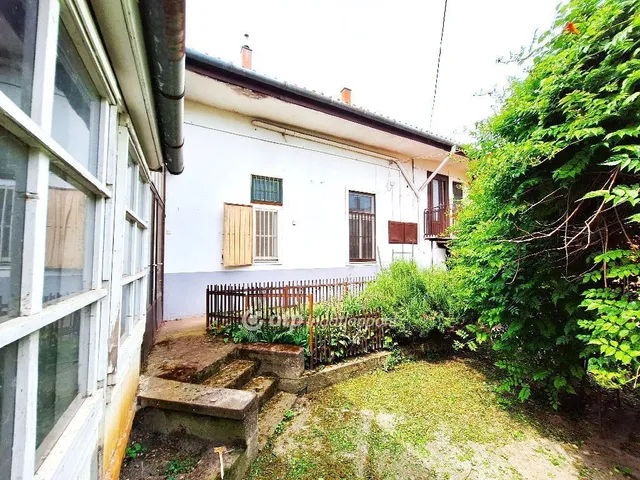 Eladó ház Kecskemét 230 nm