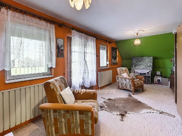 Eladó üdülő és hétvégi ház Cegléd 240 nm