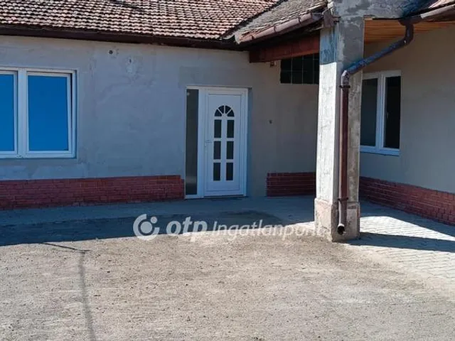 Eladó ház Nagykőrös 126 nm