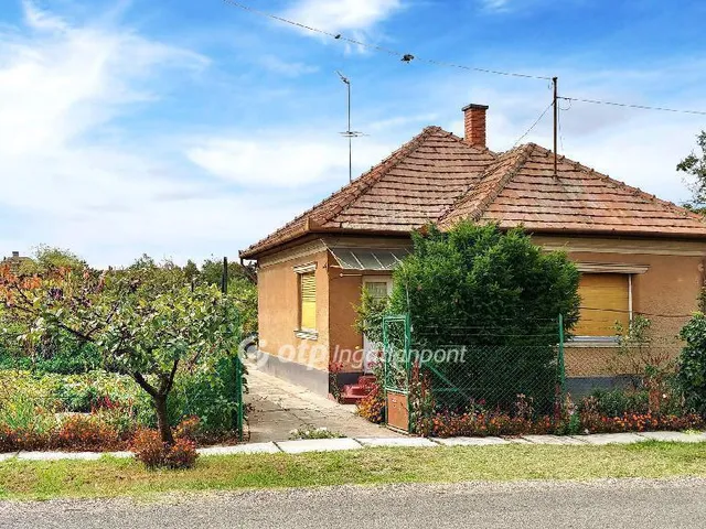 Eladó ház Abony 46 nm