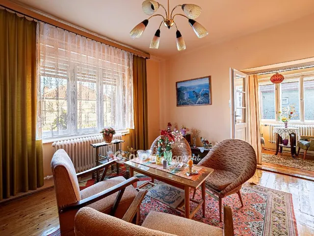 Eladó ház Abony 46 nm