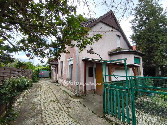 Eladó ház Szarvas 106 nm