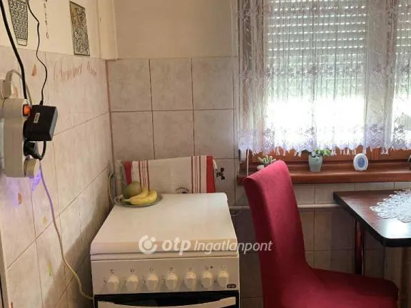 Eladó lakás Cegléd 54 nm
