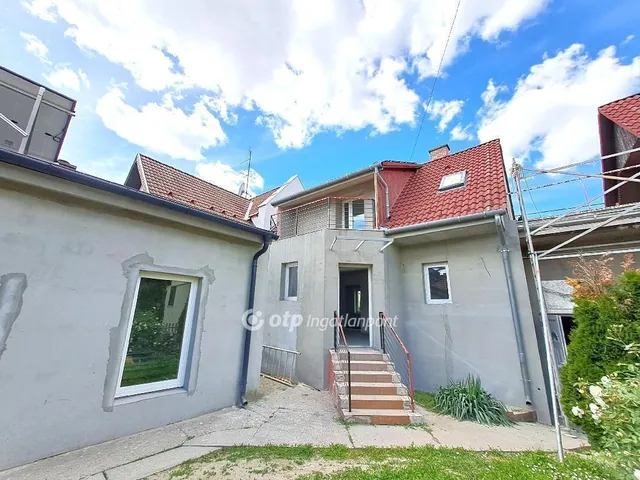 Eladó ház Kecskemét 165 nm