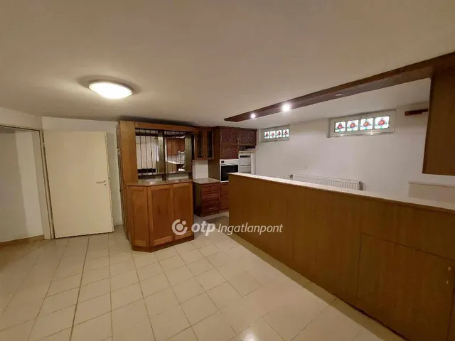 Eladó ház Kecskemét 320 nm