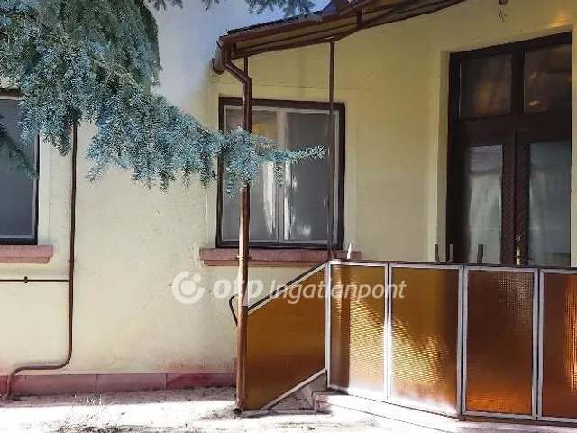 Eladó ház Kecskemét 248 nm