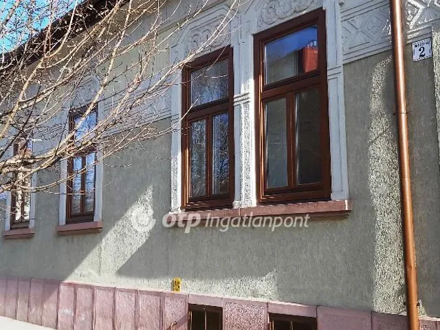 Eladó ház Kecskemét 248 nm