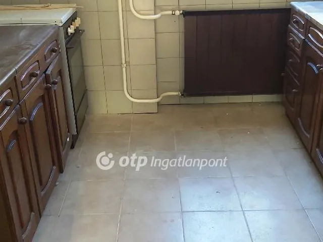 Eladó ház Kecskemét 248 nm