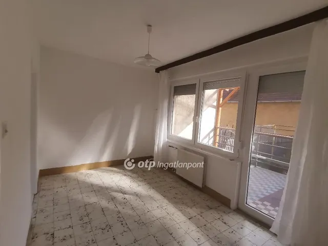 Eladó ház Békéscsaba 196 nm