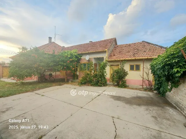 Eladó ház Nagykőrös 110 nm