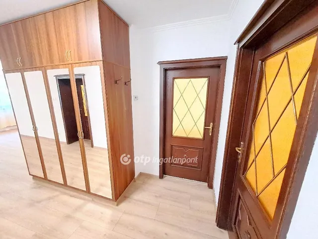 Eladó lakás Kecskemét 98 nm