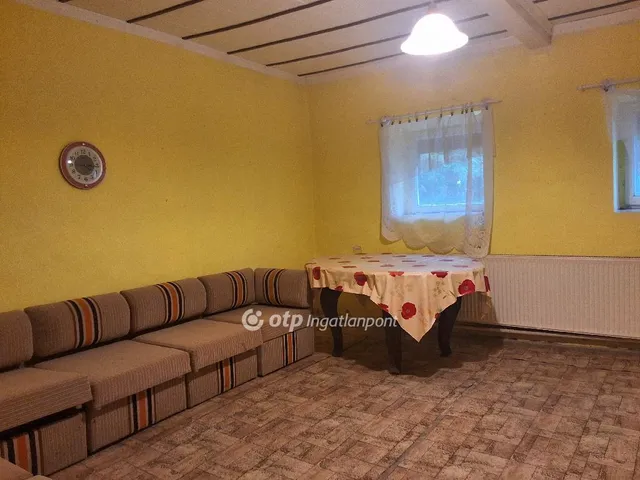 Eladó üdülő és hétvégi ház Csemő 91 nm