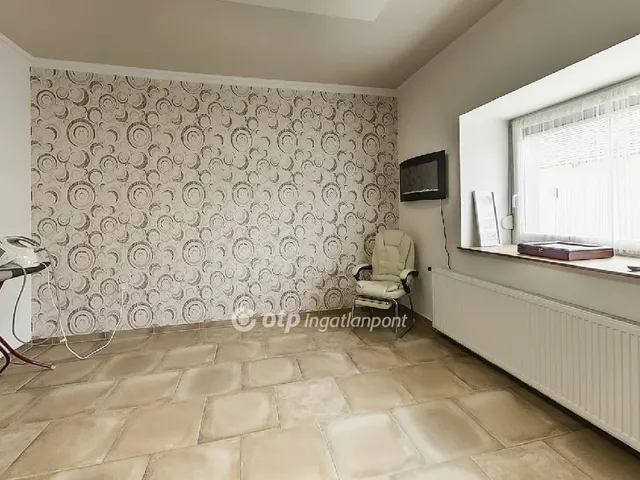 Eladó ház Nagykőrös 207 nm
