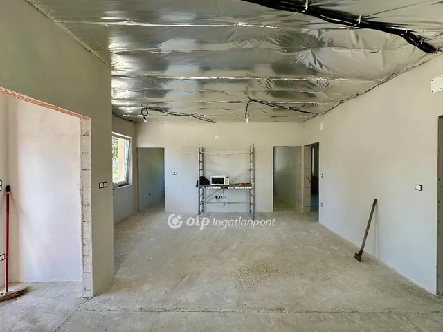 Eladó ház Cegléd 93 nm