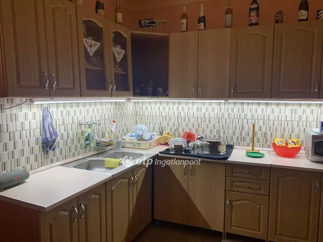 Eladó ház Cegléd 74 nm