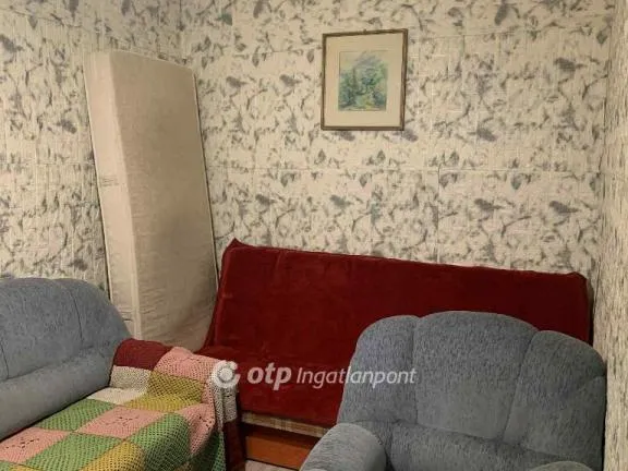 Eladó ház Cegléd 74 nm