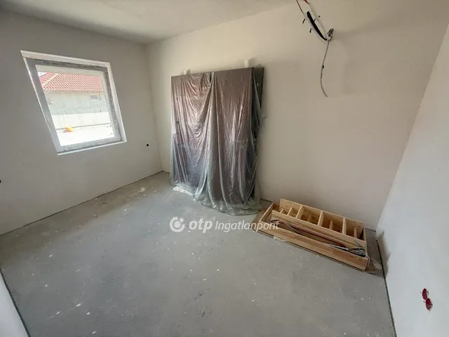 Eladó ház Tiszakécske 75 nm