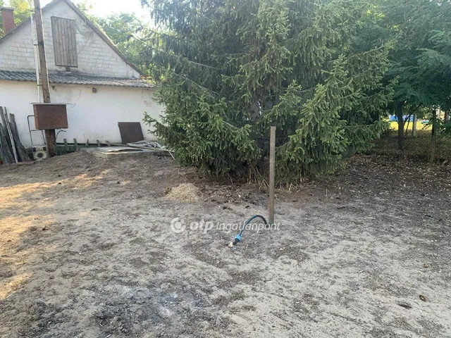 Eladó ház Csemő 46 nm