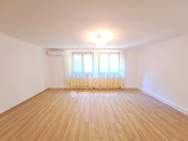 Eladó lakás Kecskemét 98 nm