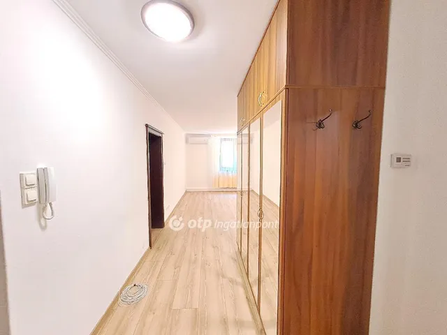 Eladó lakás Kecskemét 98 nm