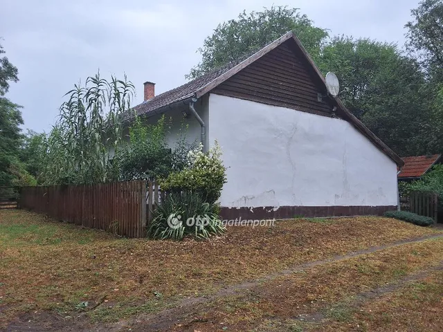 Eladó üdülő és hétvégi ház Csemő 91 nm