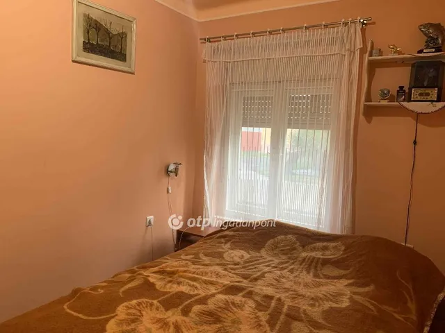 Eladó ház Cegléd 74 nm