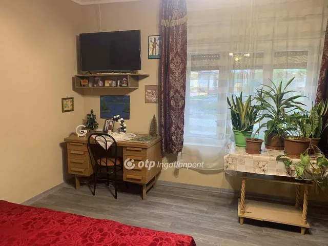 Eladó ház Cegléd 74 nm