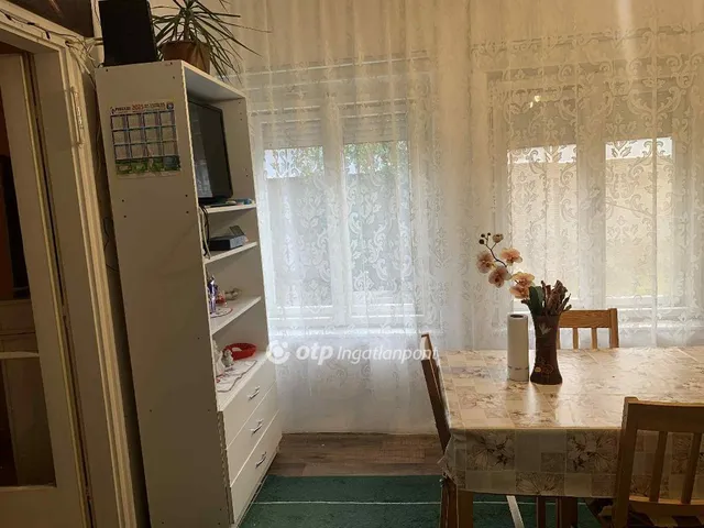 Eladó ház Cegléd 74 nm