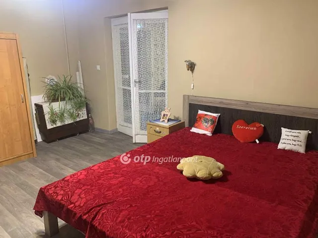 Eladó ház Cegléd 74 nm