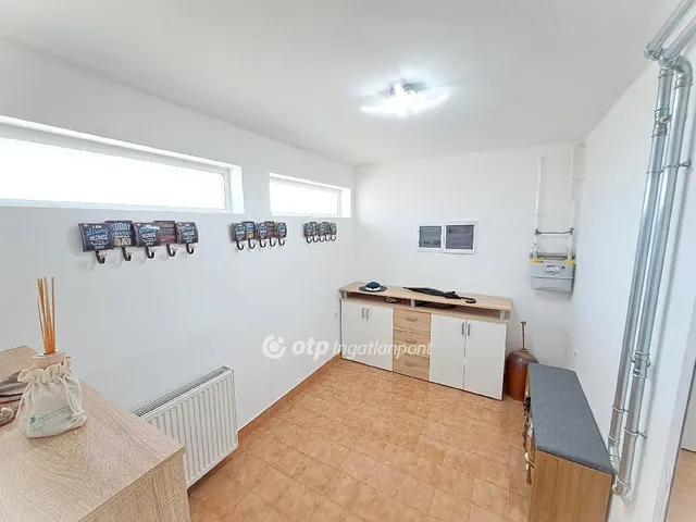 Eladó ház Nagykőrös 193 nm