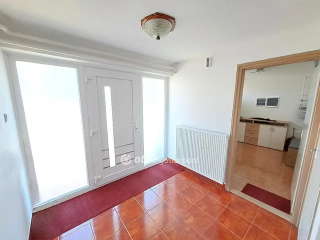 Eladó ház Nagykőrös 193 nm