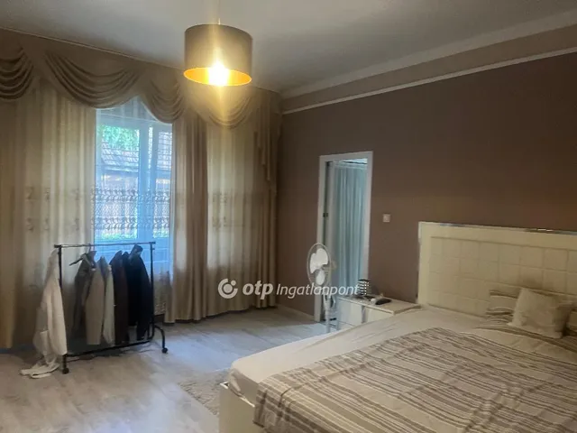 Eladó ház Abony 69 nm