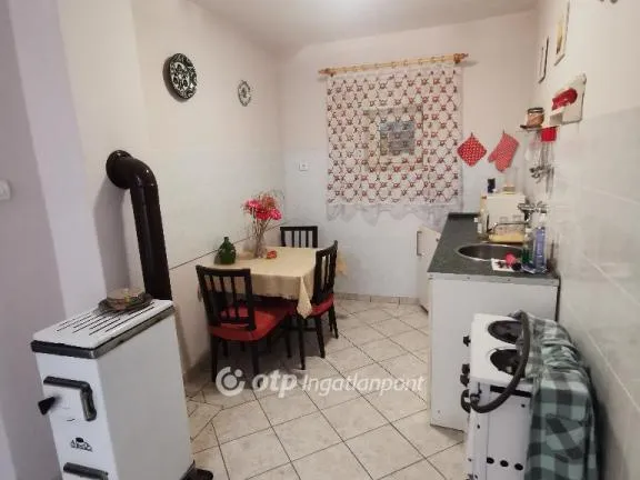 Eladó üdülő és hétvégi ház Cegléd 47 nm