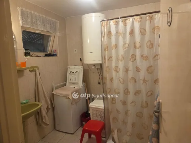 Eladó ház Abony 148 nm