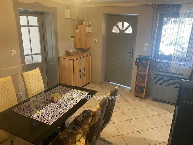 Eladó ház Abony 40 nm