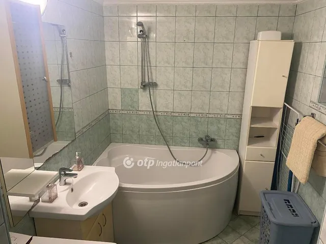 Eladó ház Abony 40 nm