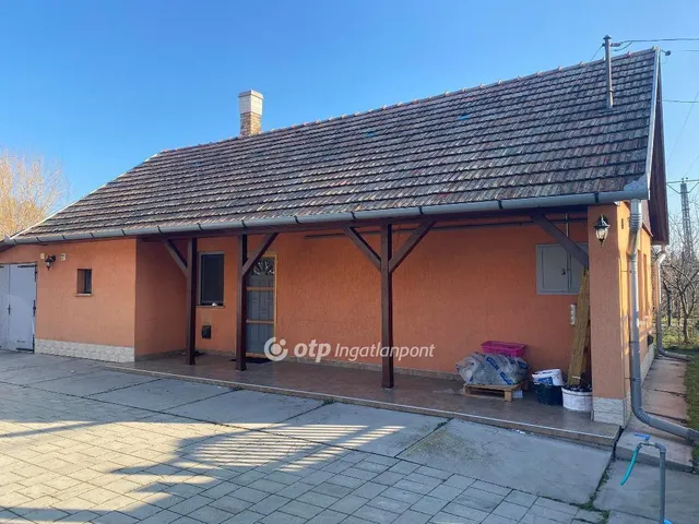 Eladó ház Abony 40 nm