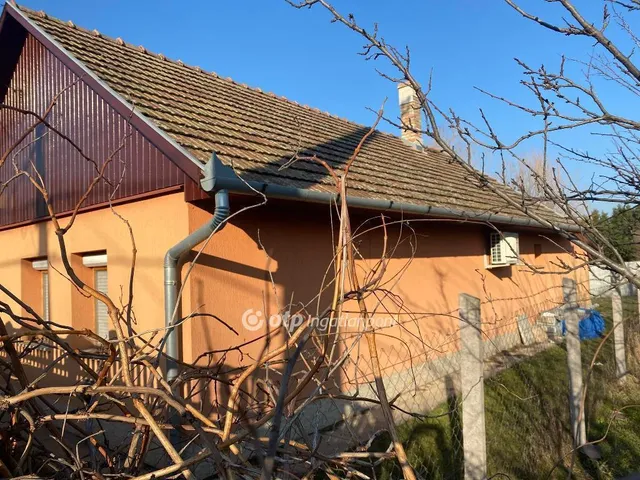 Eladó ház Abony 40 nm