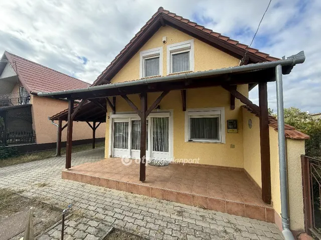 Eladó üdülő és hétvégi ház Tiszakécske 62 nm