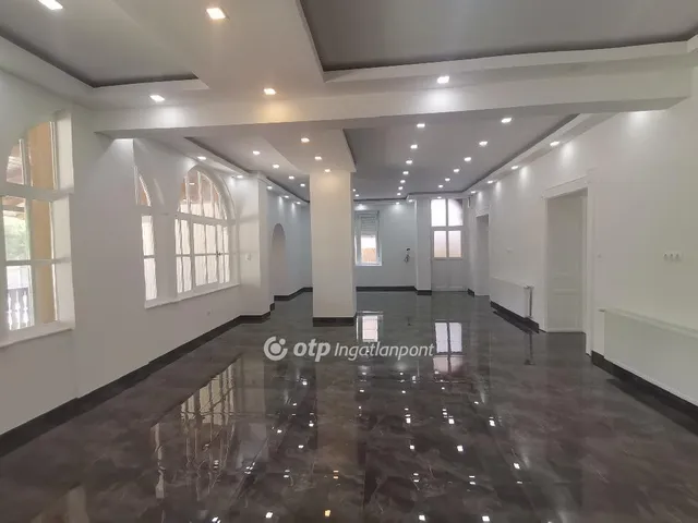 Eladó ház Békéscsaba 164 nm