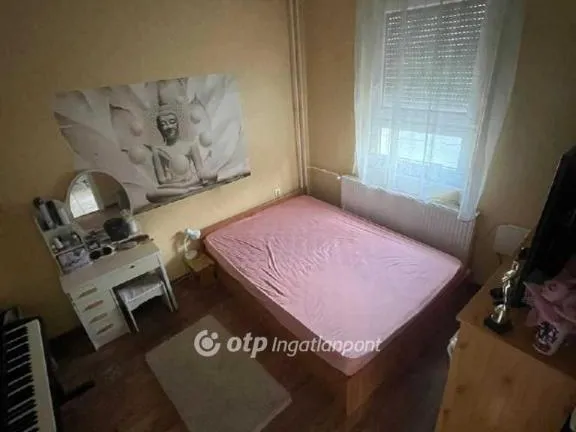 Eladó ház Újszász 173 nm