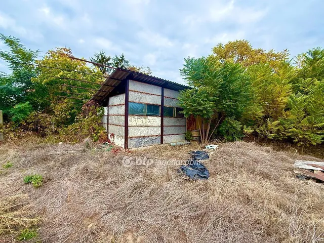 Eladó telek Cegléd 2723 nm