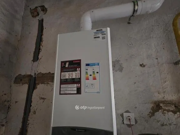 Eladó ház Üröm 100 nm