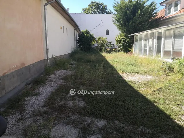 Eladó ház Kecskemét 235 nm