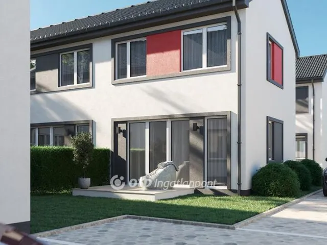 Eladó lakás Cegléd 72 nm