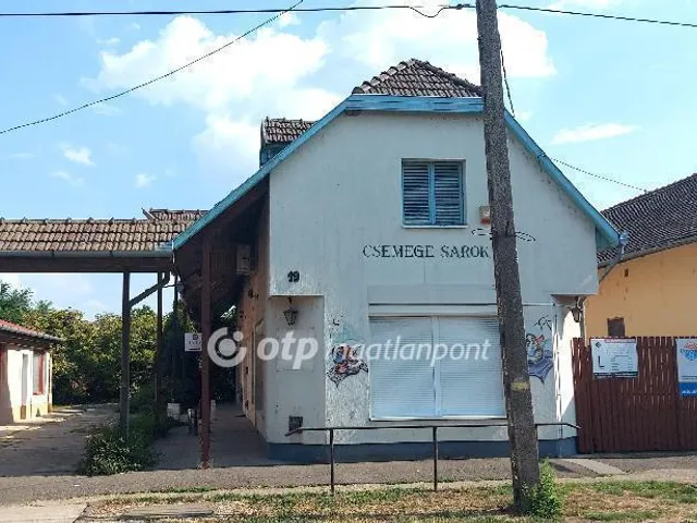 Eladó lakás Kunszentmárton 45 nm